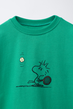 ZARA ФУТБОЛКА С ПРИНТОМ SNOOPY PEANUTS™, ЗЕЛЕНЫЙ