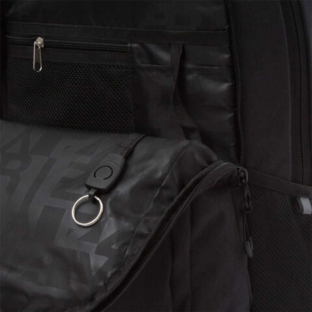 Рюкзак GRIZZLY школьный, анатомическая спинка, 3 отделения, для мальчиков, "BLACK", 44х28х23 см, RU-131-21/5