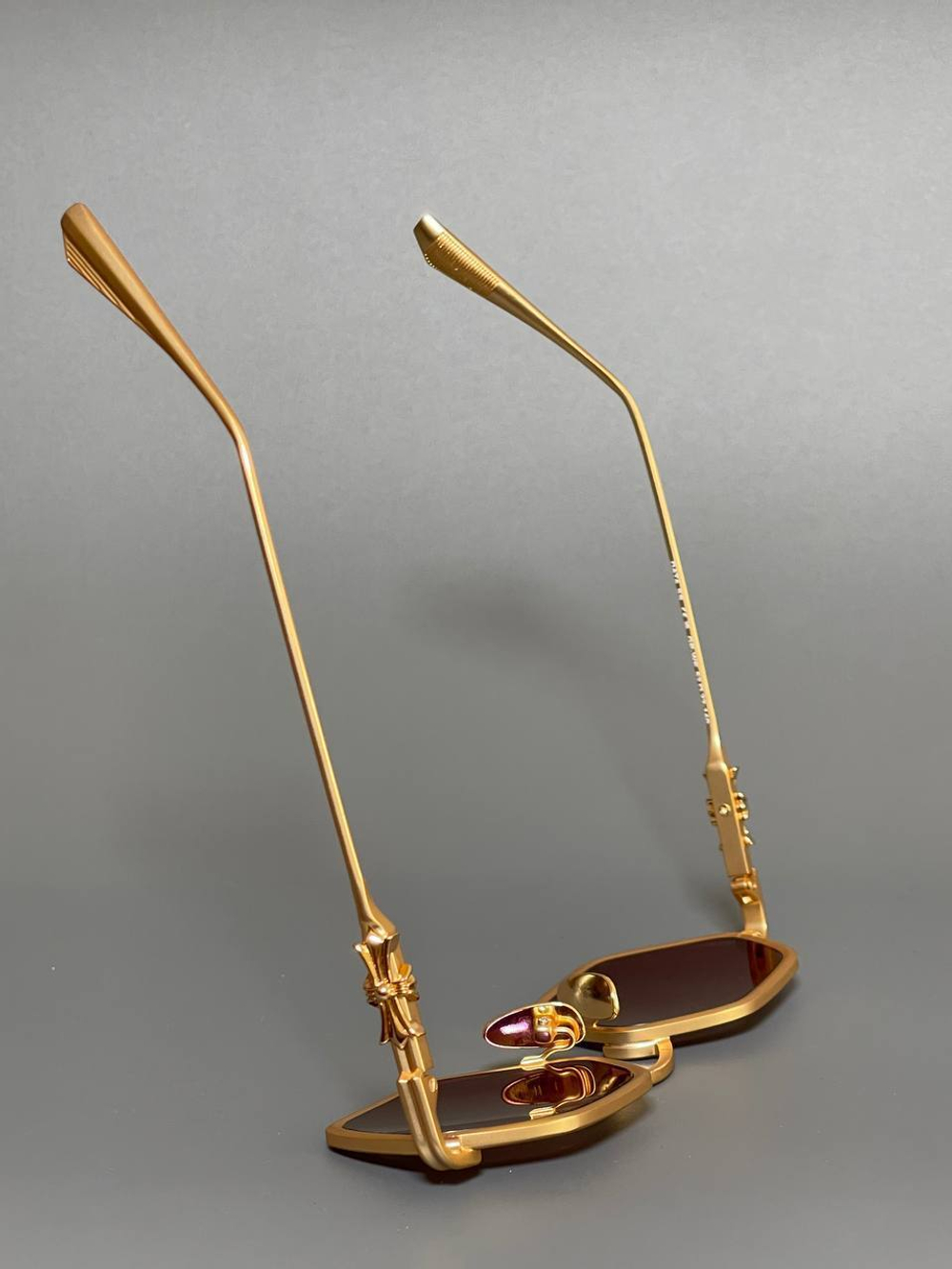 Солнцезащитные очки Chrome Hearts