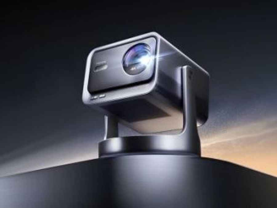 Представлен Hisense C2 Ultra