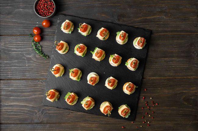 Канапе Ля Фромаж с индейкой и сыром, 20 шт.