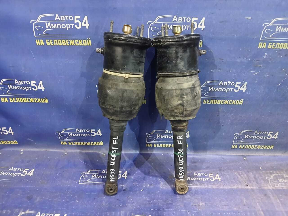 Стойка передняя правая TOYOTA CELSIOR 2000-2006