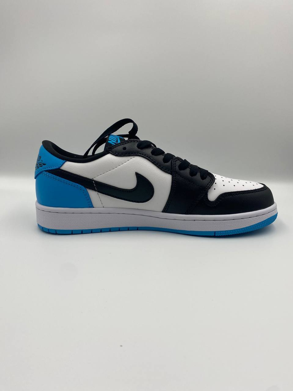 Купить в Москве Air Jordan 1 Retro Low OG Black Dark Powder Blue