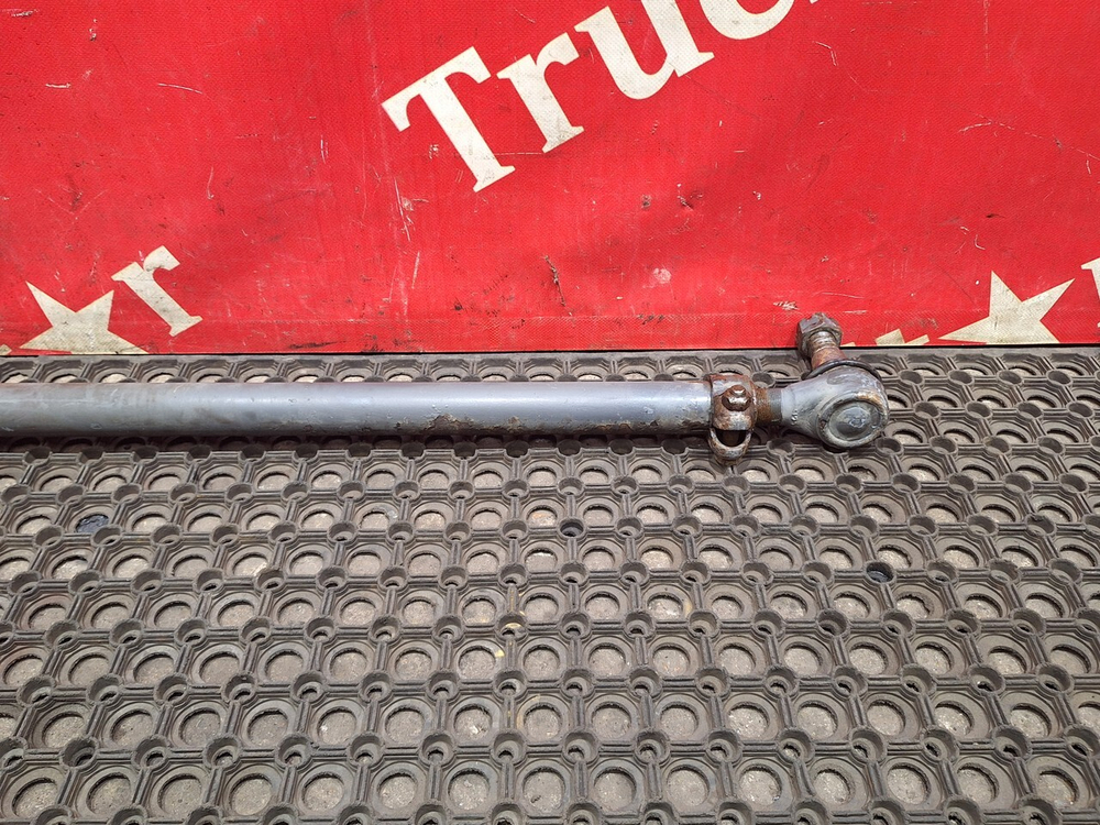 Тяга рулевая поперечная