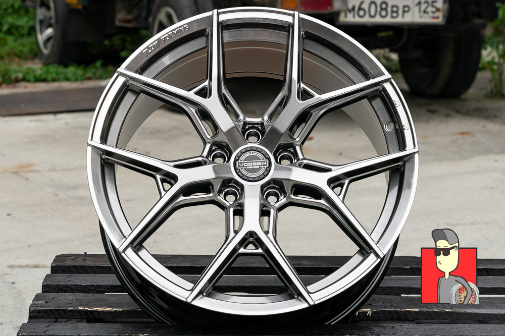 Комплект дисков Vossen 19x8.5 et35 5x114.3