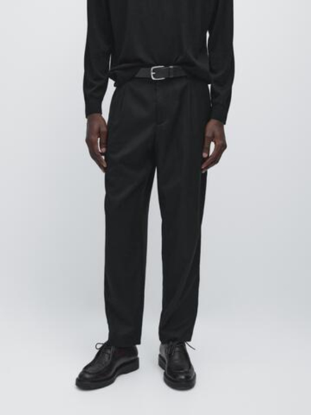 Massimo Dutti Брюки свободного кроя из шерстяной смеси с вытачками, черный