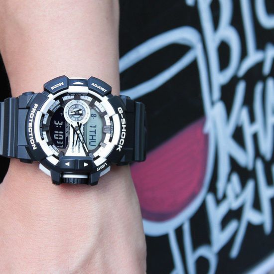 Наручные часы Casio G-Shock GA-400-1ADR