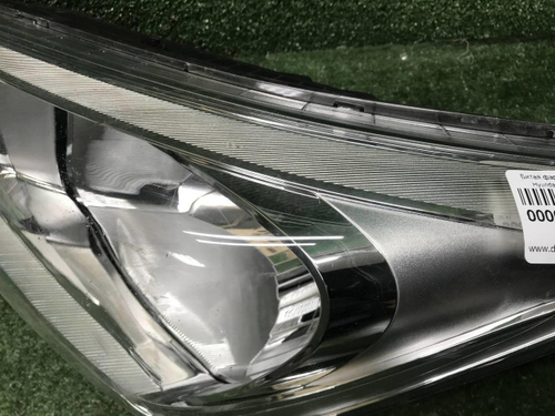 Битая Фара левая Hyundai Creta 1 (16-21) галоген