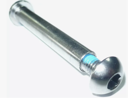 Ось колёсная для самоката 8мм, с болтом, длина 40мм (5)