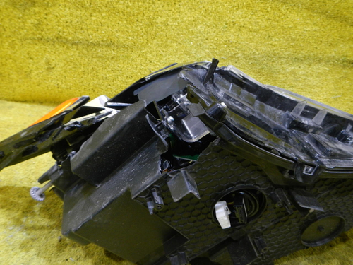 Битая Фара правая Lexus RX 4 (2015-2019) LED под 1 блок