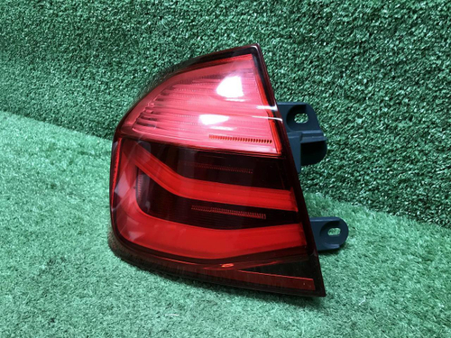 Фонарь левый внешний BMW 3er F30 (2015-2020) LED