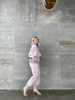 Костюм с поло пудра