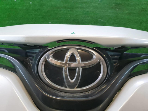 Бампер передний Toyota Camry 8 XV70 17-21 В сборе
