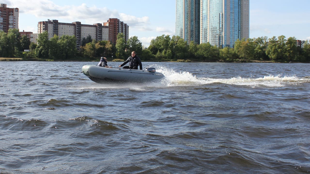 Лодка ПВХ РАКЕТА РК-380 Special+