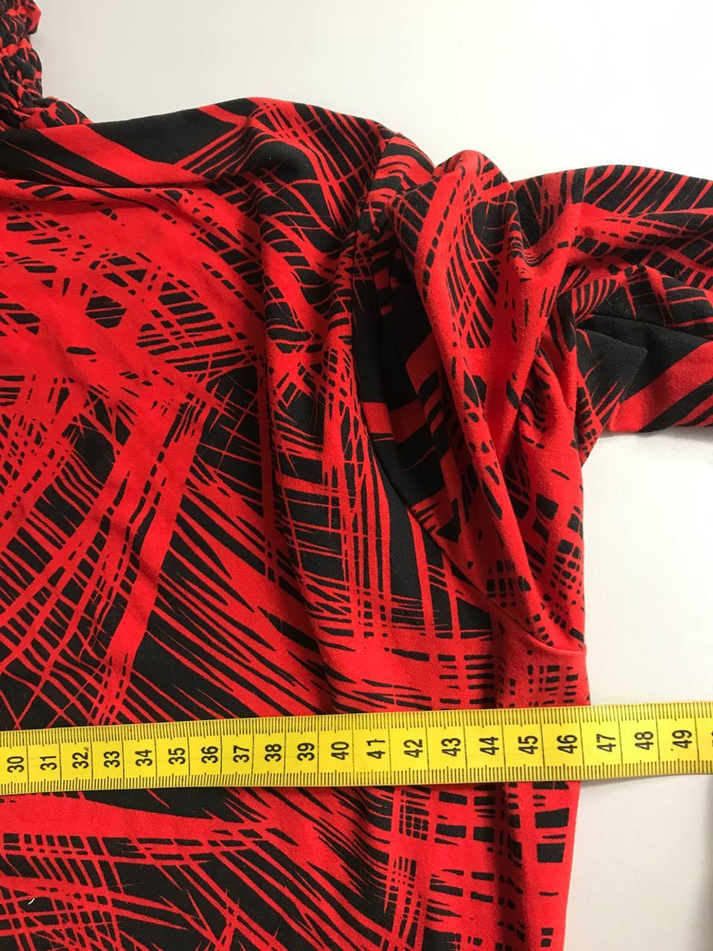 Водолазка в ярком дизайне, визуально 44/46 размер