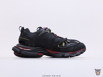 Кроссовки Track Trainers Black/Red/Yellow