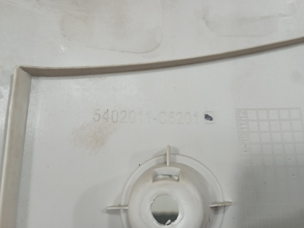 Накладка стойки салона левая 2023г