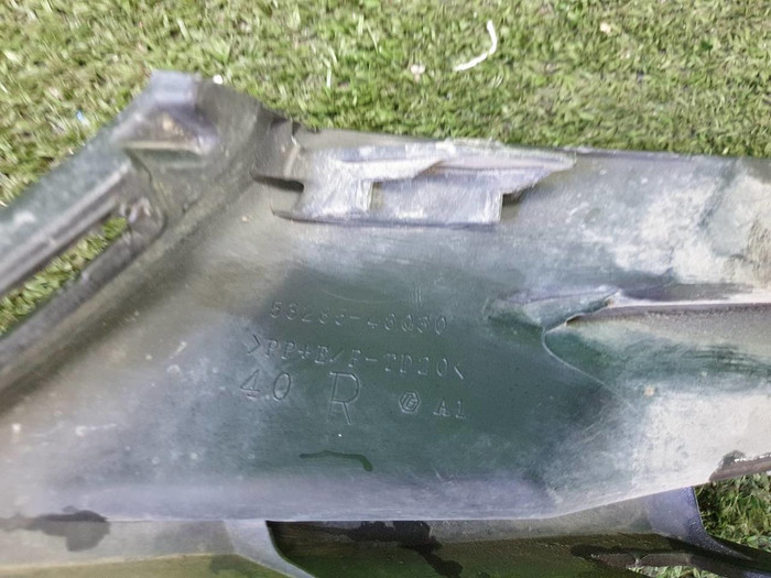 Накладка переднего бампера правая Lexus RX 4 (2015-2019)