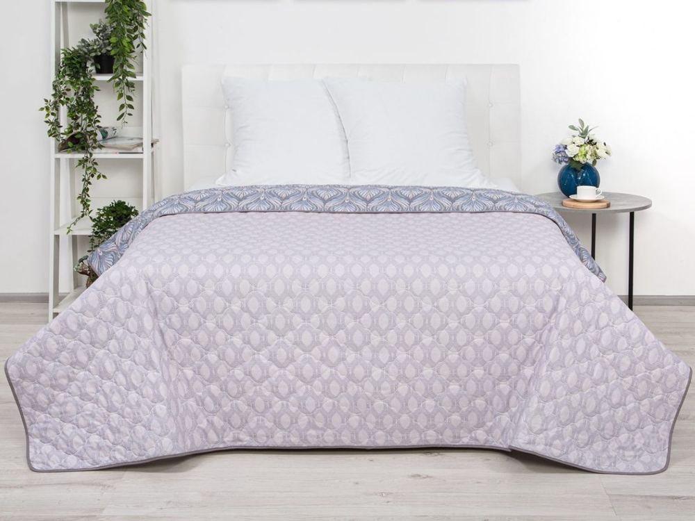 Покрывало на кровать, стеганое, поплин с размерами 215х220