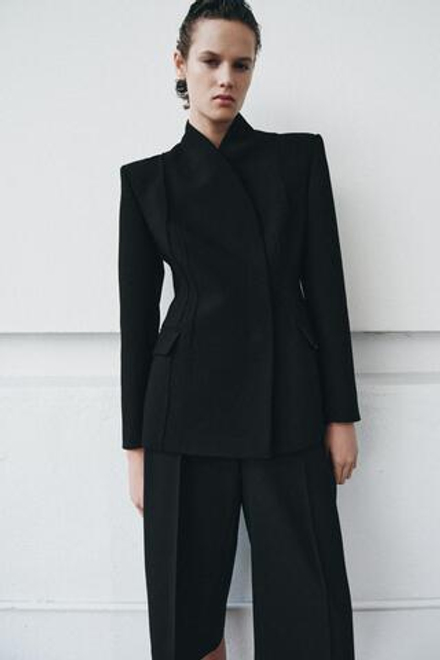 ZARA БЛЕЙЗЕР ПРИТАЛЕННОГО КРОЯ — ZW COLLECTION, ЧЕРНЫЙ