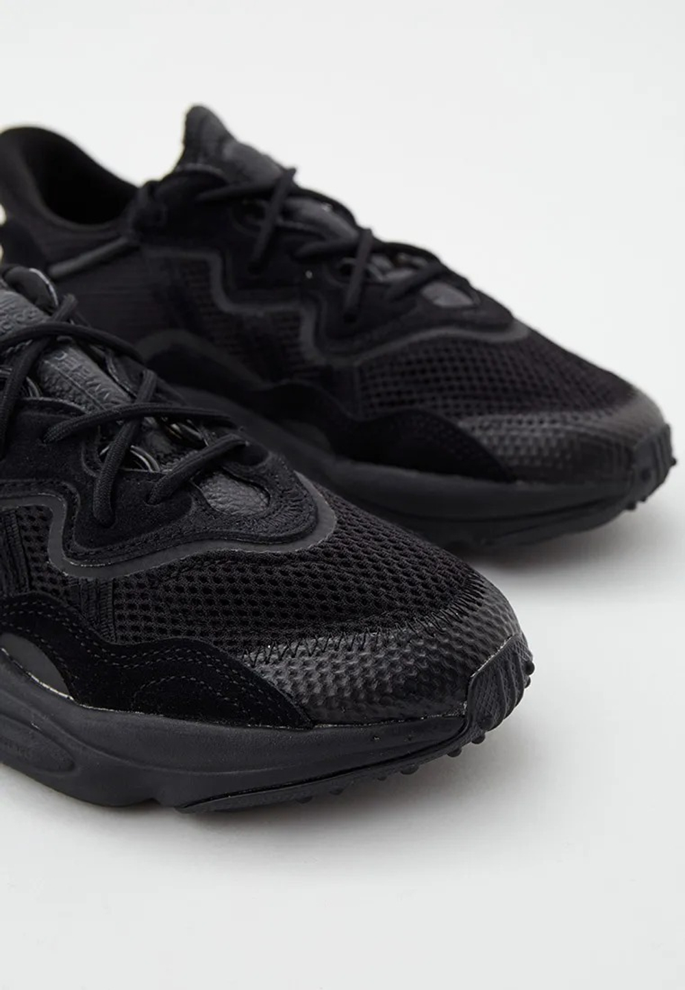 Кроссовки унисекс adidas Originals OZWEEGO