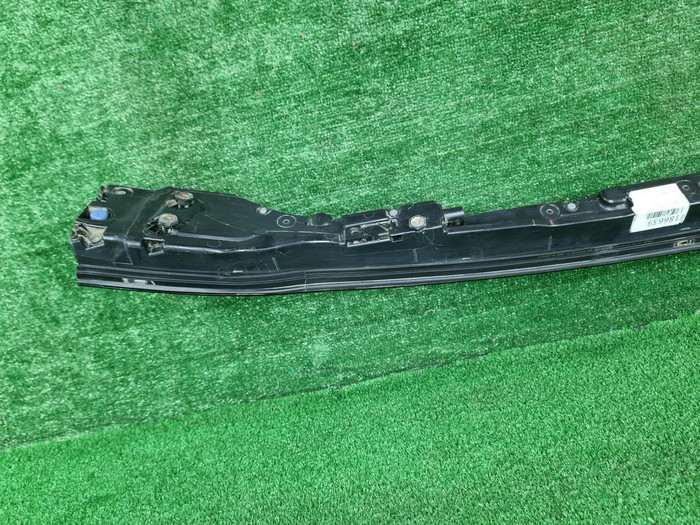 Фонарь крышки багажника Porsche Macan 95b (18-нв)