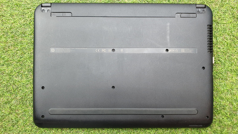 Ноутбук HP 14-ac100ur N7H93EA