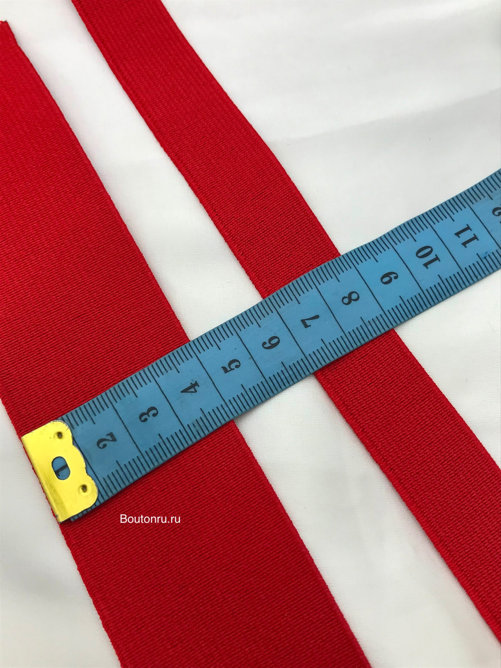 Резинка красная