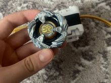 Волчок и запускатель Leon Claw BX15 от Takara Tomy без QR