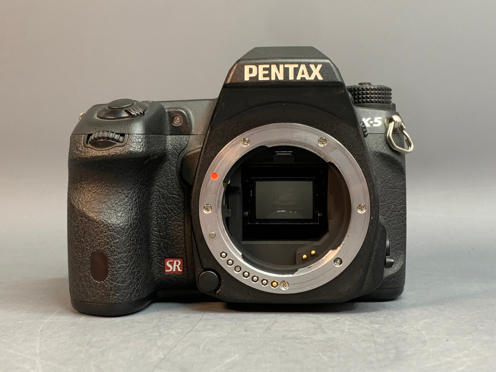 Pentax K5 kit 18-55mm 3.800 кадров