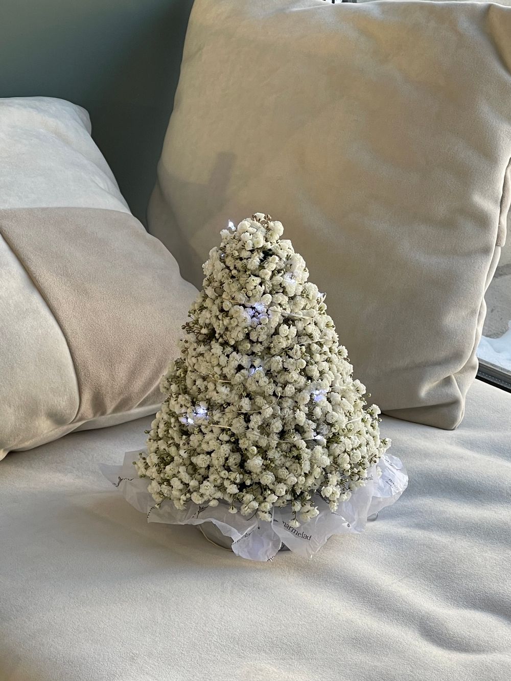 Ёлка из гипсофилы