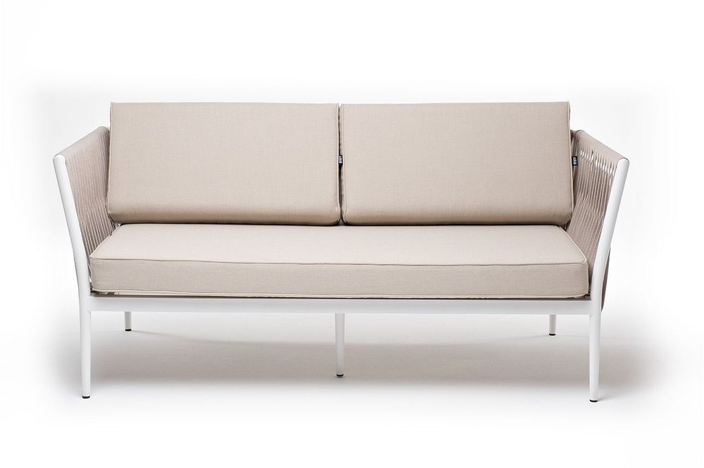 "Касабланка" диван 2-местный плетеный из роупа, каркас алюминий белый муар, роуп бежевый 20мм, ткань бежевая 035