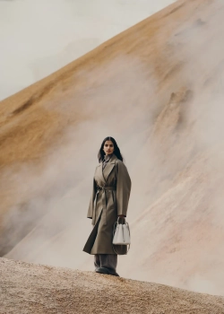 POLENE СУМКА NUMERO HUIT, ЦВЕТ МЕЛА