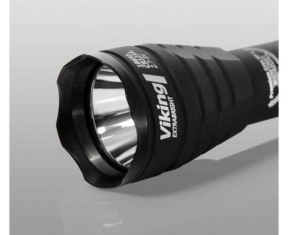 Тактический фонарь Armytek Viking нейтральный свет