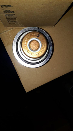 Термостат Cummins 4936026,4930594,4992231,4941322