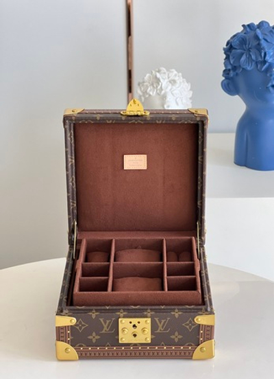 Louis Vuitton Coffret Joaillerie