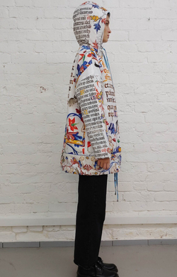 Двусторонняя куртка, по мотивам абстрактной живописи Жоан Миро и иллюстраций из Бревиария короля Мартина Арагонского