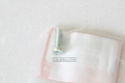 93500-06022-0A. SCREW, PAN, 6X22. HONDA