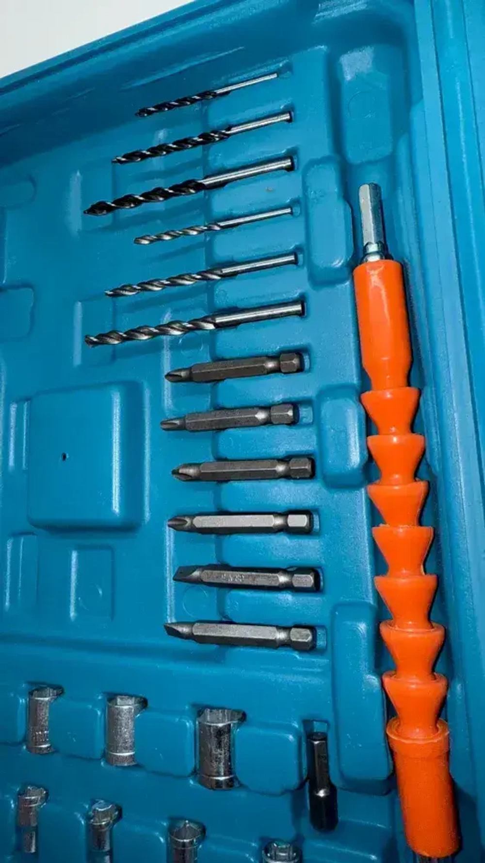 Шуруповерт - дрель аккумуляторный 24v набор кейс