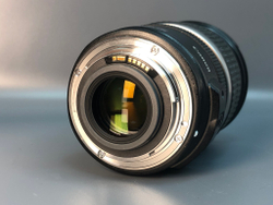 Canon EF-S 17-55mm F/2.8 IS USM
