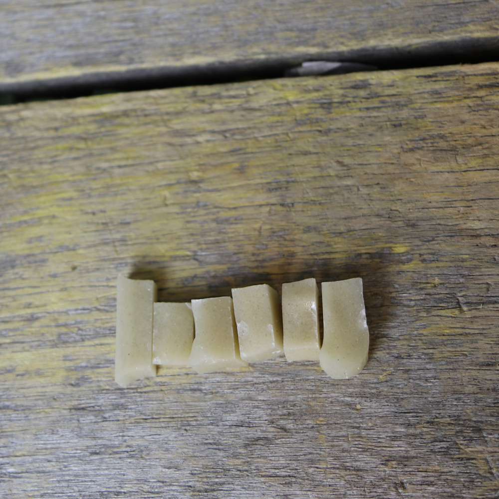 Смальта бежевого цвета