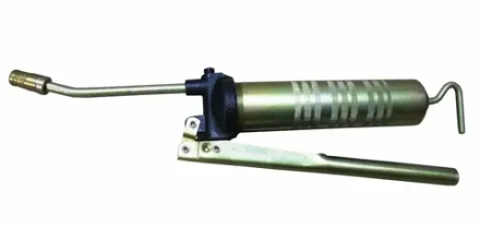 Шприц рычажно-плунжерный в сб (ШААЗ г.Шадринск)