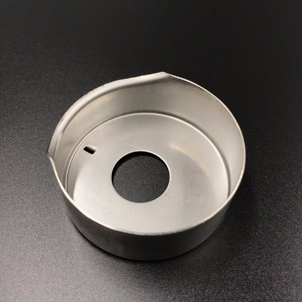 Стакан помпы охлаждения Suzuki DF40-90(A) (Suzuki)