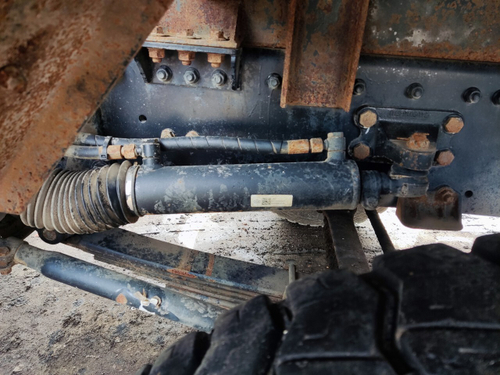 Гидроцилиндр поворота второй оси 2022г.