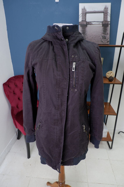 Пальто Esprit демисезонное 42 размер