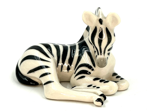 Веселов П. П. Жбанов В.М. Зебра. Фарфор, аэрография, роспись. 1980-ые гг. СССР. ЛФЗ. Длина: 9 см