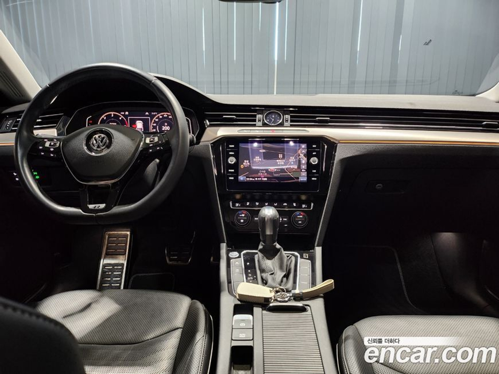 Volkswagen Arteon 2.0 TDI Premium (12.2020)
