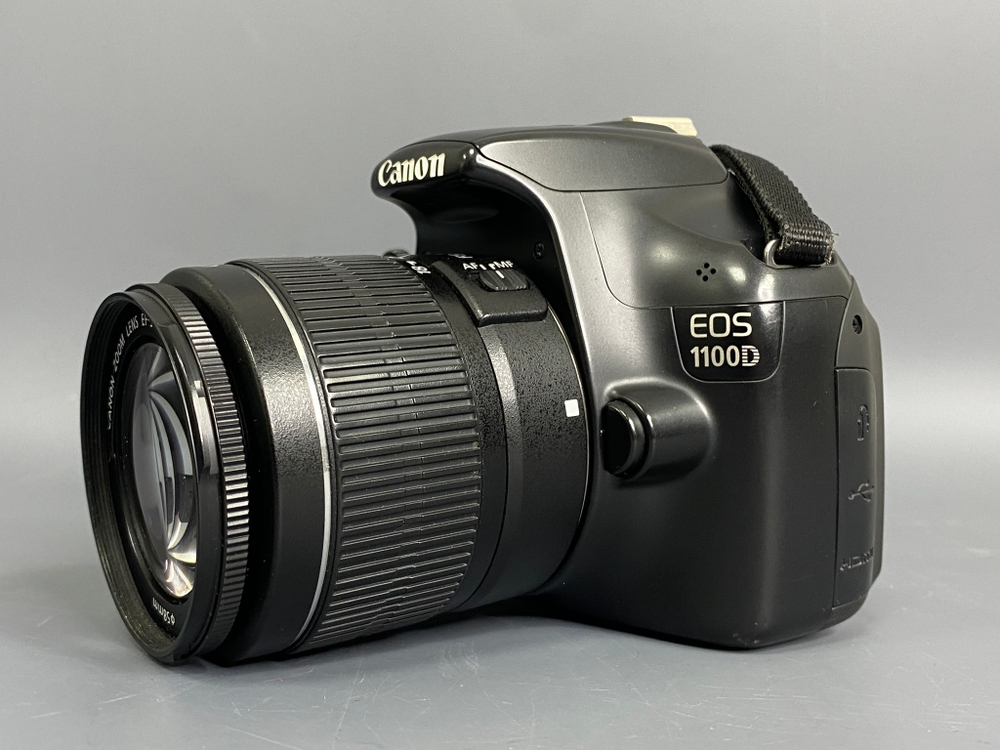 Canon EOS 1100D Kit 18-55mm 17.000 кадров