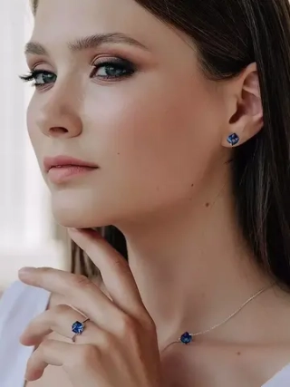 Серьги-гвоздики Миражи с синими кристаллами Swarovski