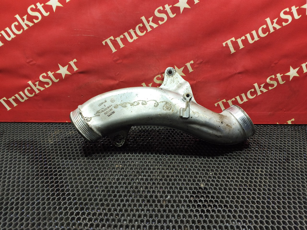 Патрубок интеркулера 2019г.